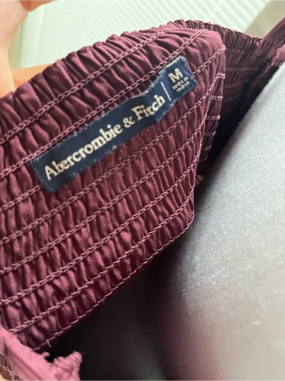 Abercrombie & Fitch: Tie-Strap Chiffon Pleated Midi Dress M
